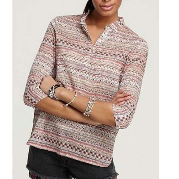 Joe’s Mathilda Woven Top - Picture 2 of 10